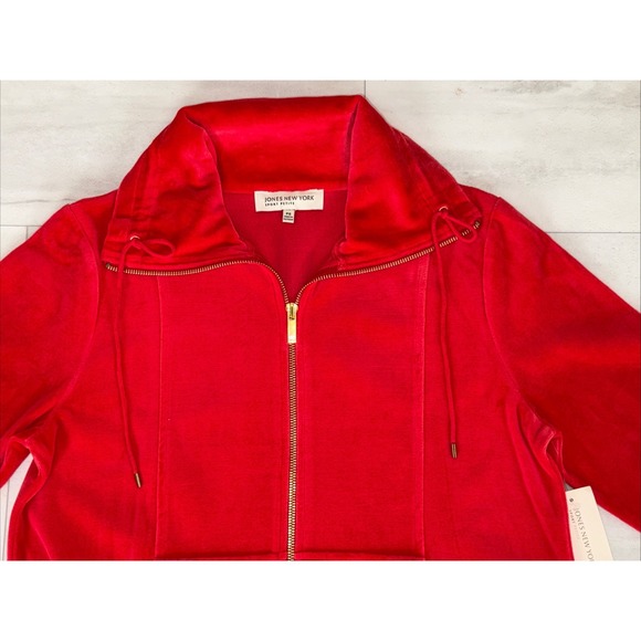 Jones New York Sports Red Zip Up Velour Jacket With Gold Accents Size PS NWT - Picture 2 of 8